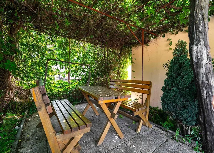 In Near Sea * Rogoznica (Sibenik-Knin)