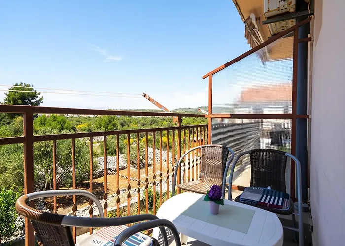 In Near Sea * Rogoznica (Sibenik-Knin)